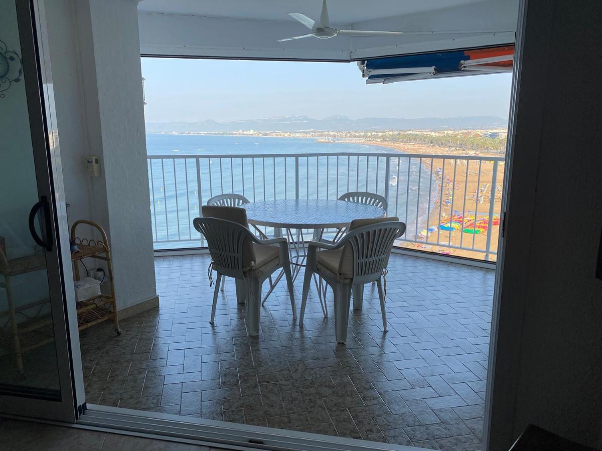 Appartement Spacieux, Front De Mer, Vue Splendide Salou Exteriör bild