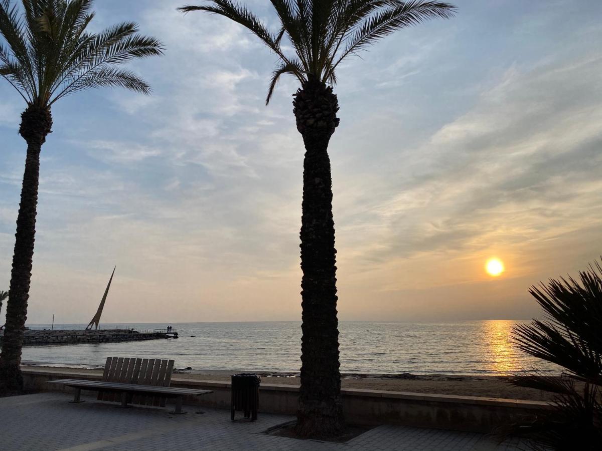 Appartement Spacieux, Front De Mer, Vue Splendide Salou Exteriör bild